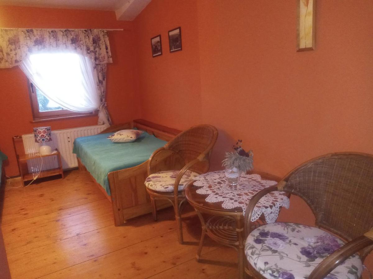 Agroturystyka Pod Swierkiem Srebrna Góra Esterno foto